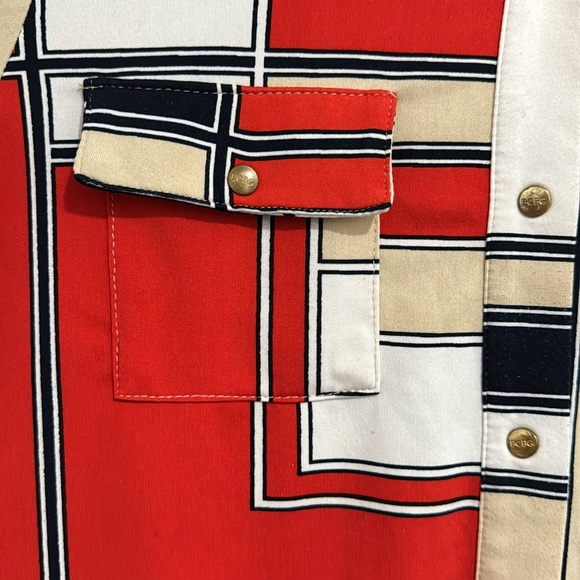 Vintage BCBG White Red and Navy For Women Shirt Size Small - Picture 3 of 4